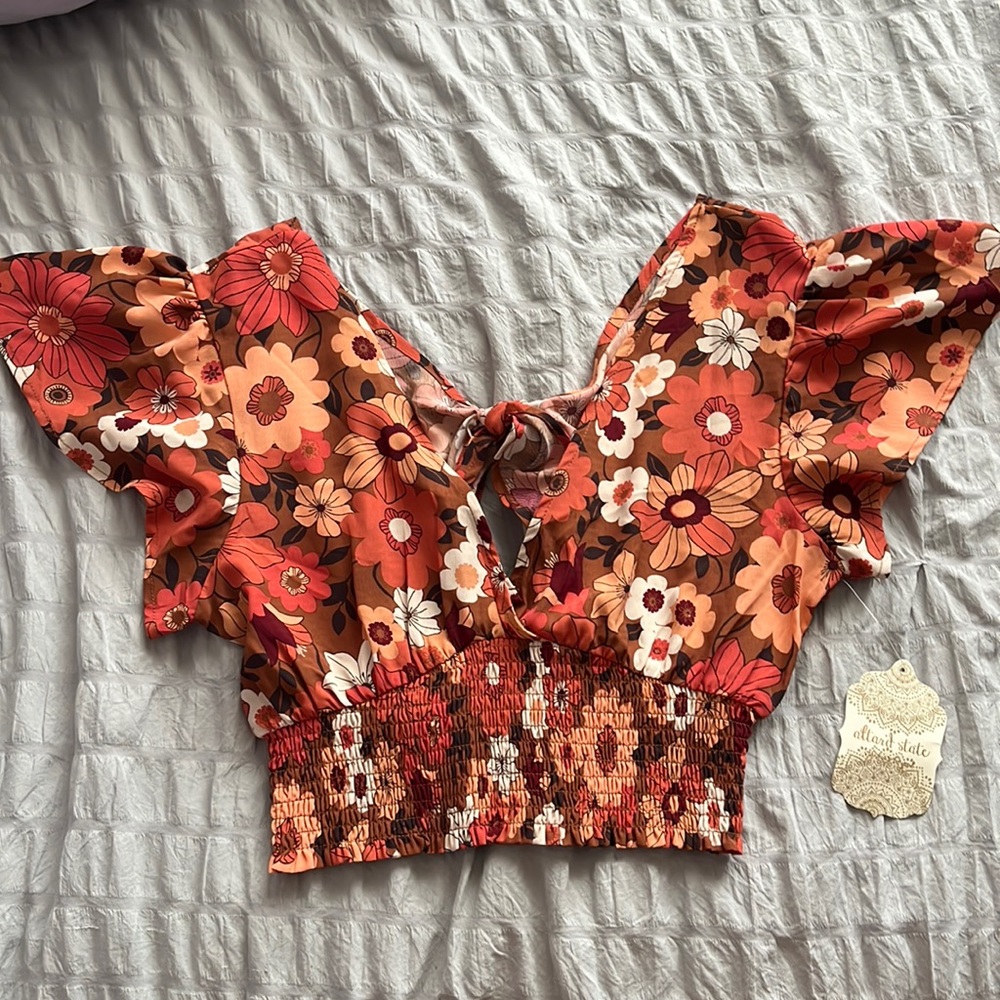 Altard State NWT Crop Top Floral Shirt